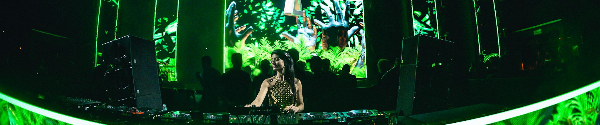 Visual oficial de artista de Ana Jones no SoundCloud